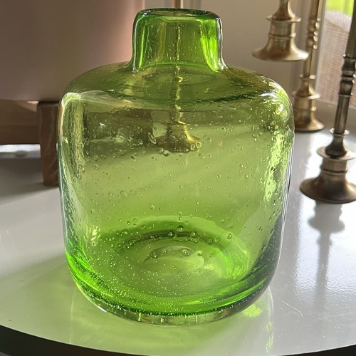 Vintage hand blown bullicante - hand,